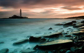Lighthouse Widescreen