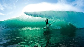 Surfing 1080p Wallpaper