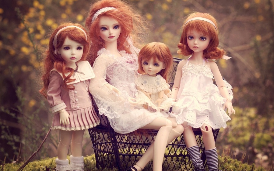 Beautiful Dolls Picture