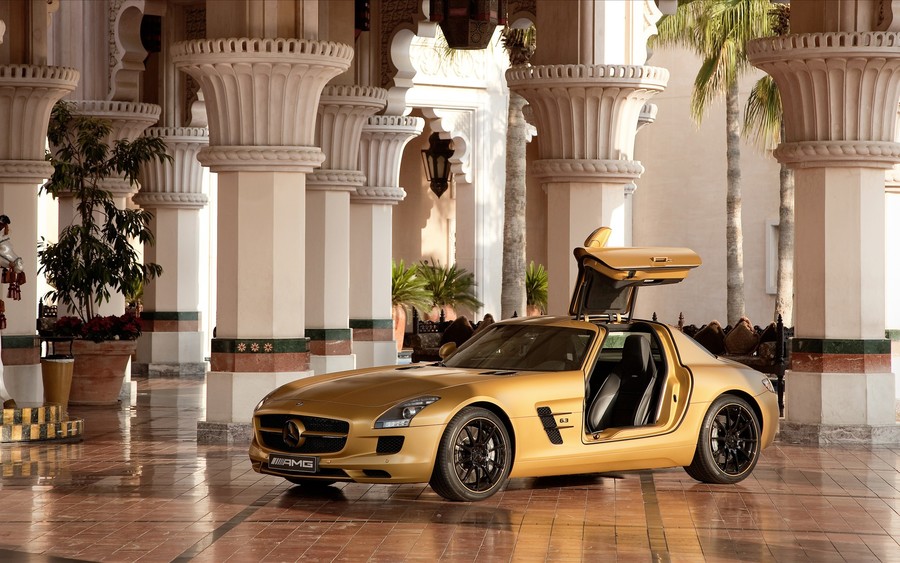2010 Mercedes Benz Sls Amg Desert Gold Wallpapers