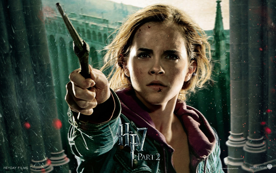 Emma Watson In Harry Potter And The Deathly Hallows Part