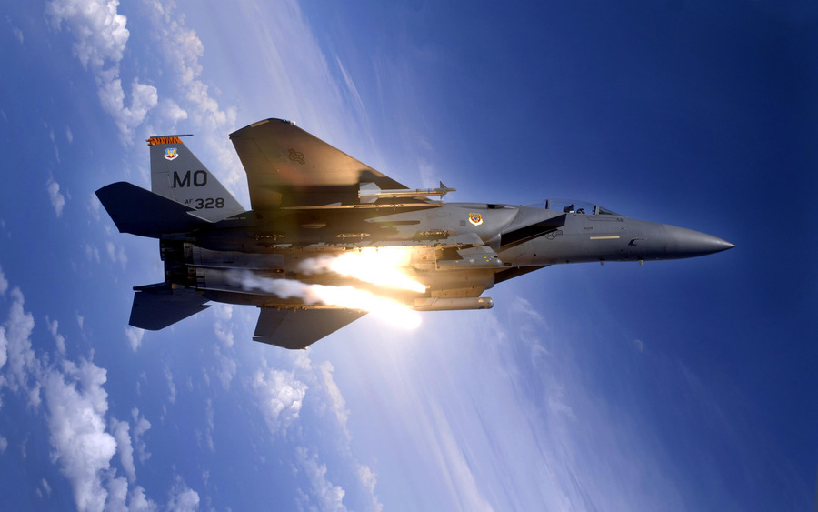 F 15e Strike Eagle Pops Flares