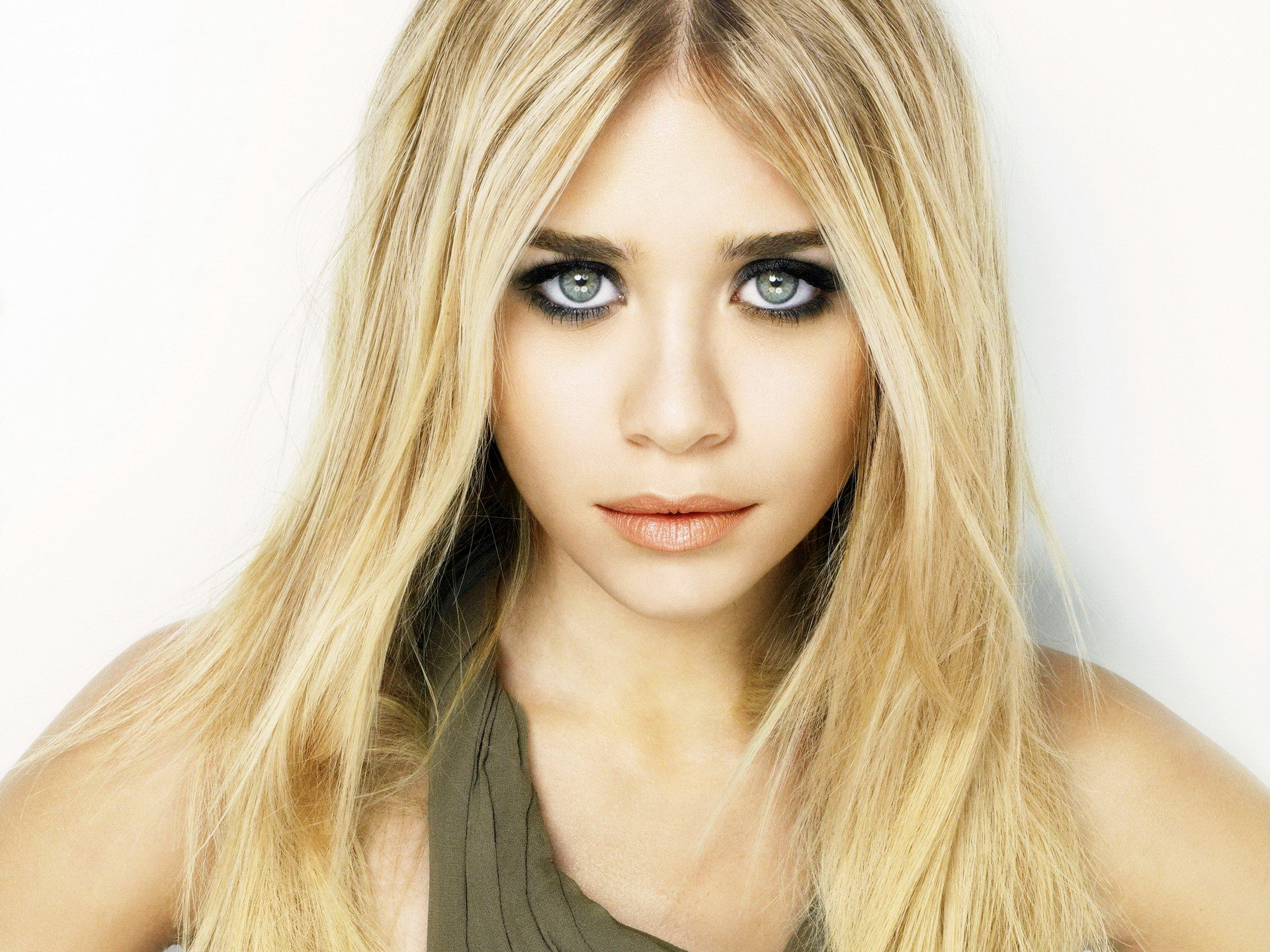 Ashley Olsen Wallpaper, High Definition, High Quality, Widescreen